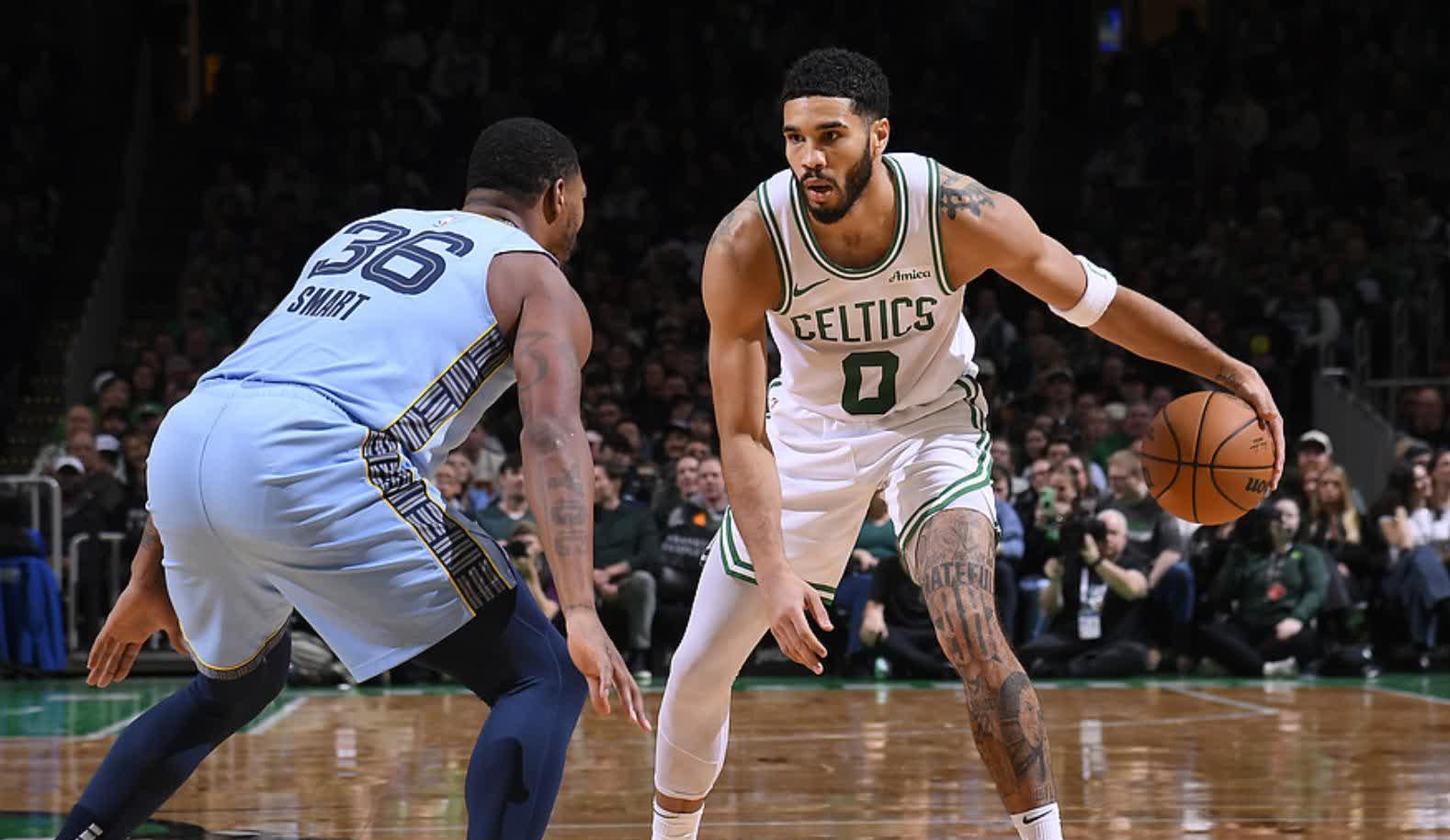 塔图姆绝杀时刻，莫兰特点燃赛场，热火迎来胜利！