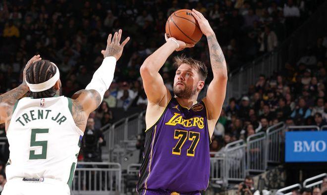 爵士，东契奇，三连败！