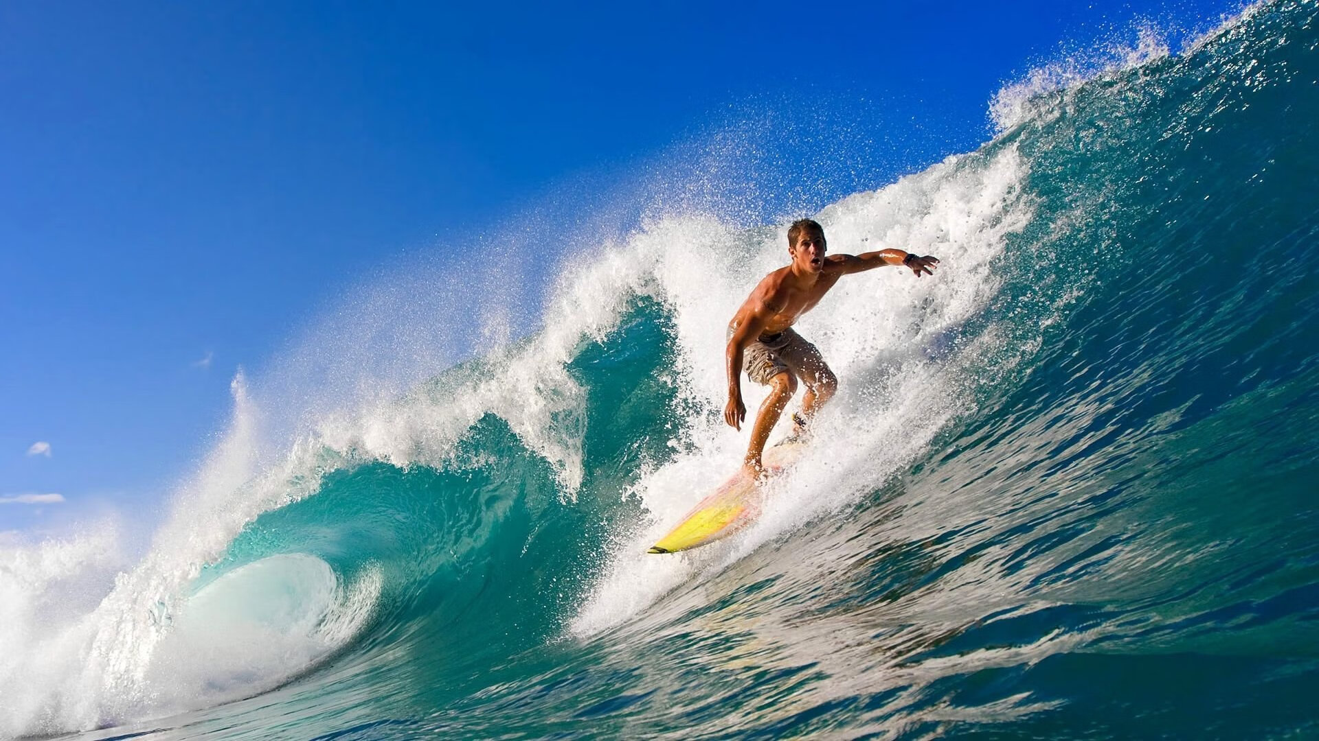 内马尔焦点对战，莎拉波娃与70激战美国队分钟，战术调整胜负难料！赢得满堂喝彩